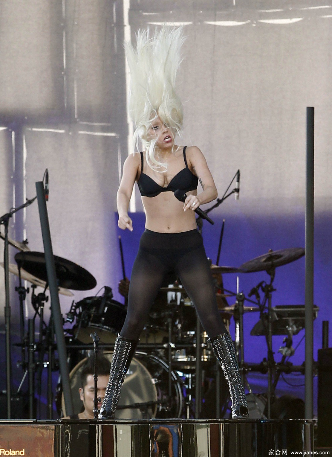 [CELEBRITY NYLON]Lady Gaga in nylon stockings,pantyhose,tights 8[8]