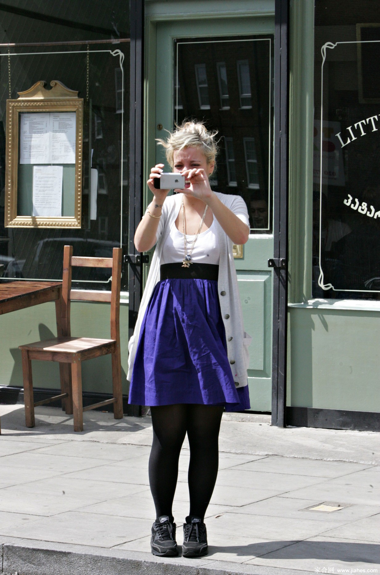[CELEBRITY PANTYHOSE]Lily Allen in nylon stockings,pantyhose,tights 6[4]