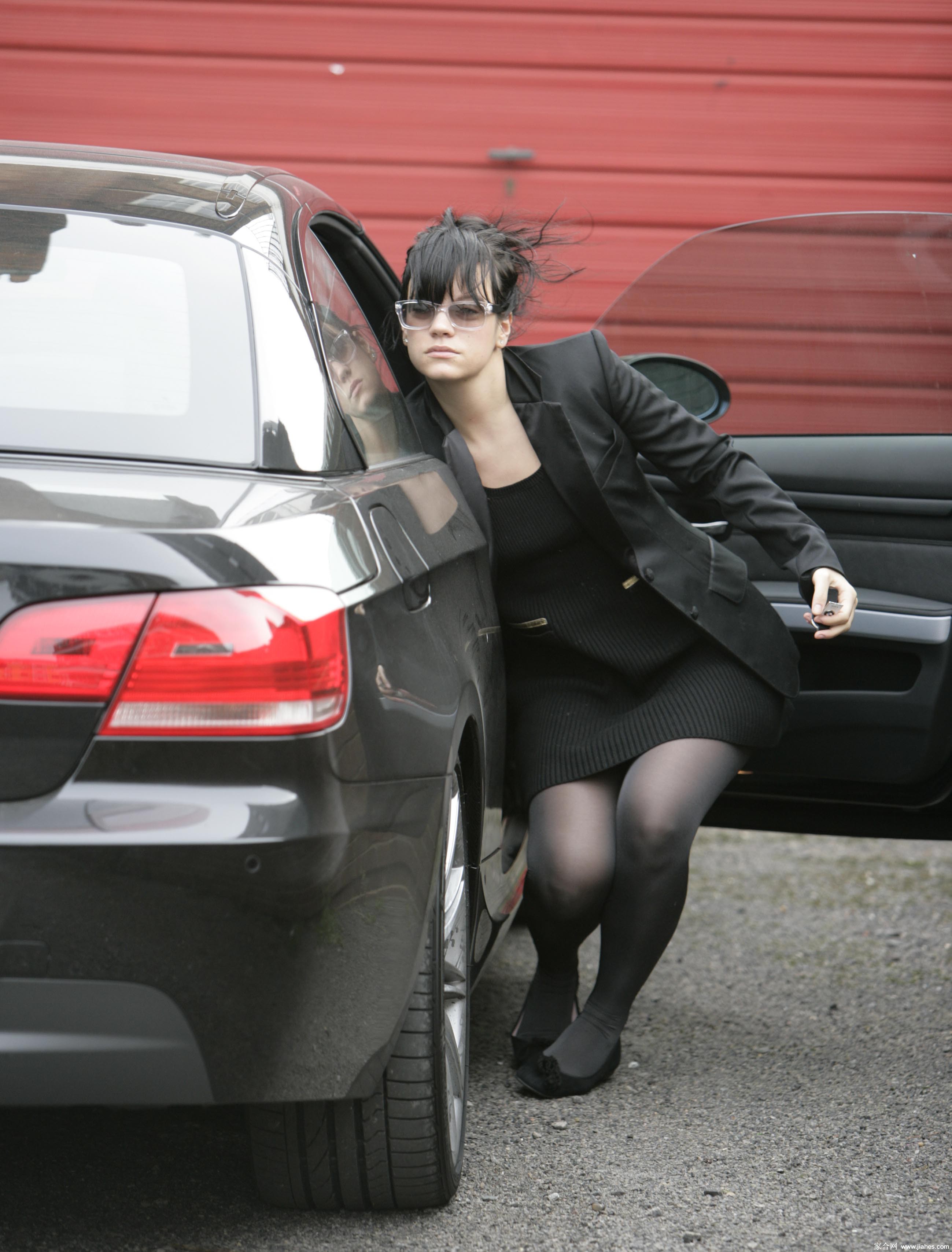 [CELEBRITY HOSIERY]Lily Allen in nylon stockings,pantyhose,tights 14[5]