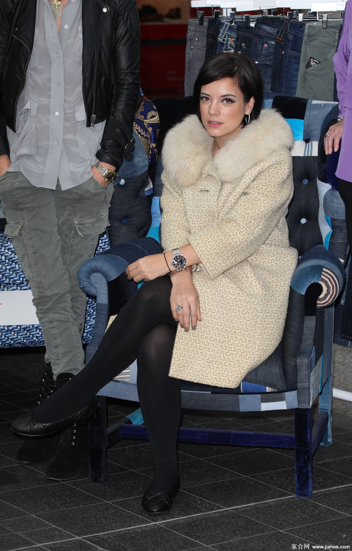 [CELEBRITY HOSIERY]Lily Allen in nylon stockings,pantyhose,tights 16[10]