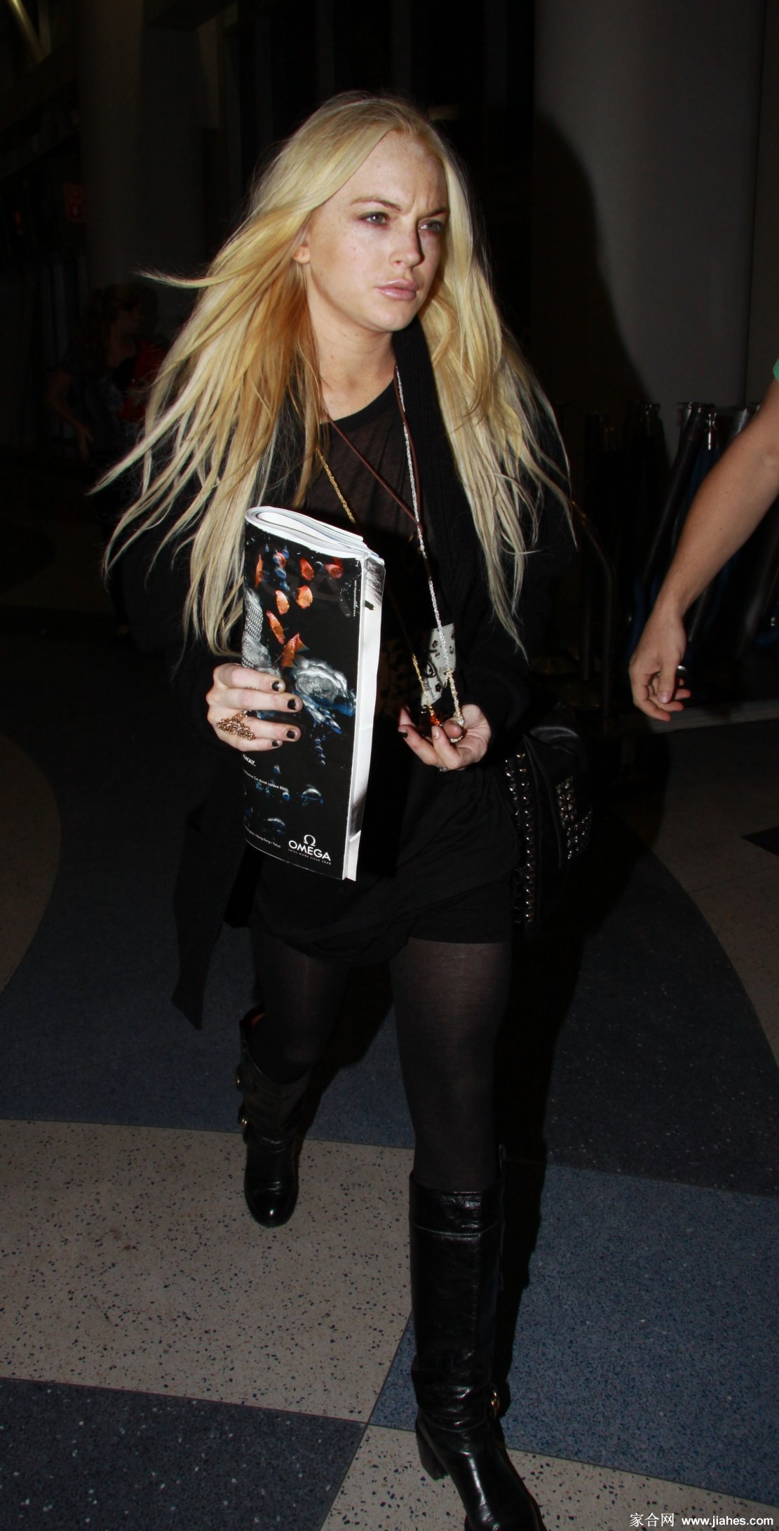 [CELEBRITY PANTYHOSE]Lindsay Lohan in nylon stockings,pantyhose,tights 18[7]