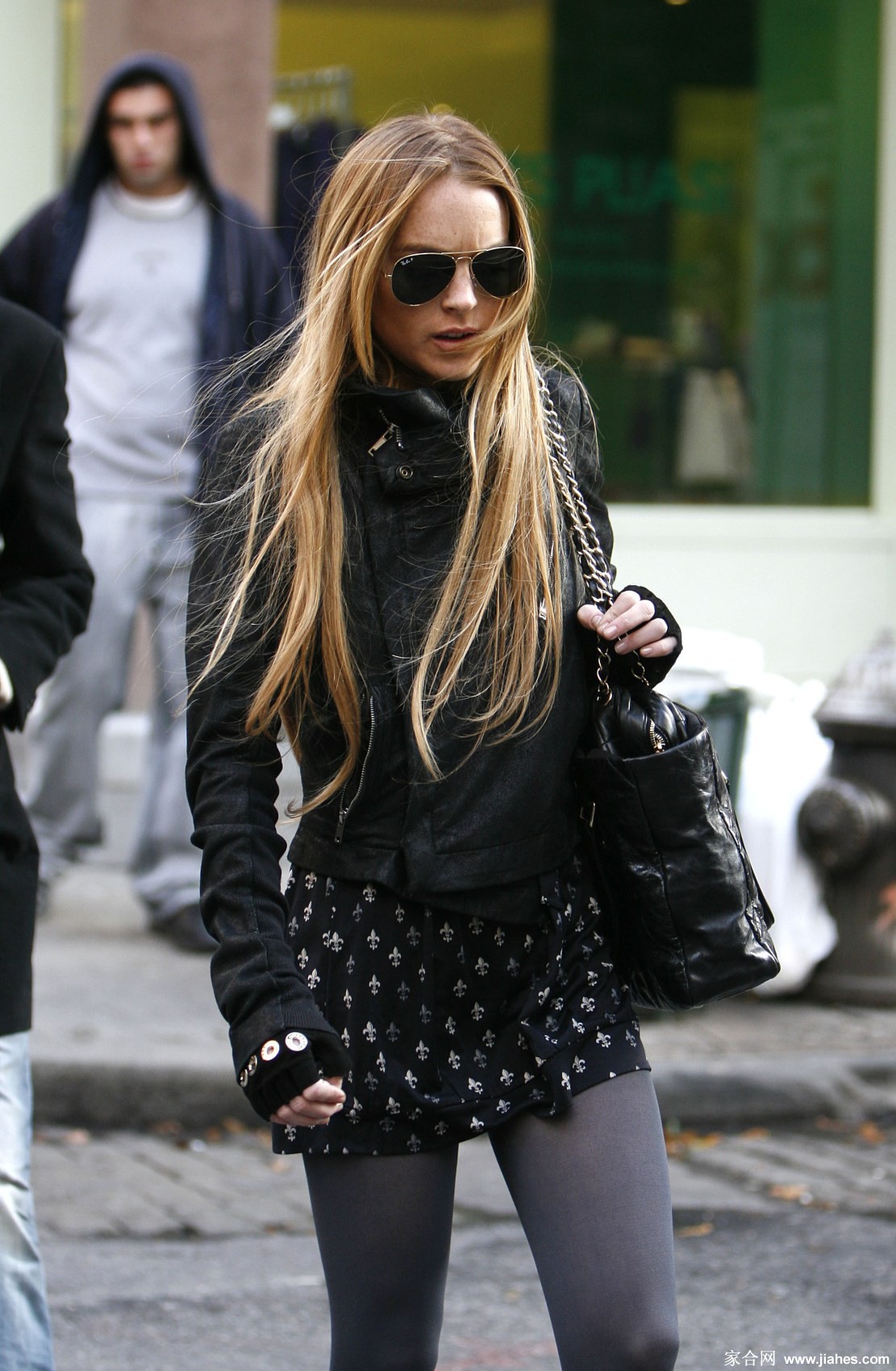 [CELEBRITY PANTYHOSE]Lindsay Lohan in nylon stockings,pantyhose,tights 21[9]
