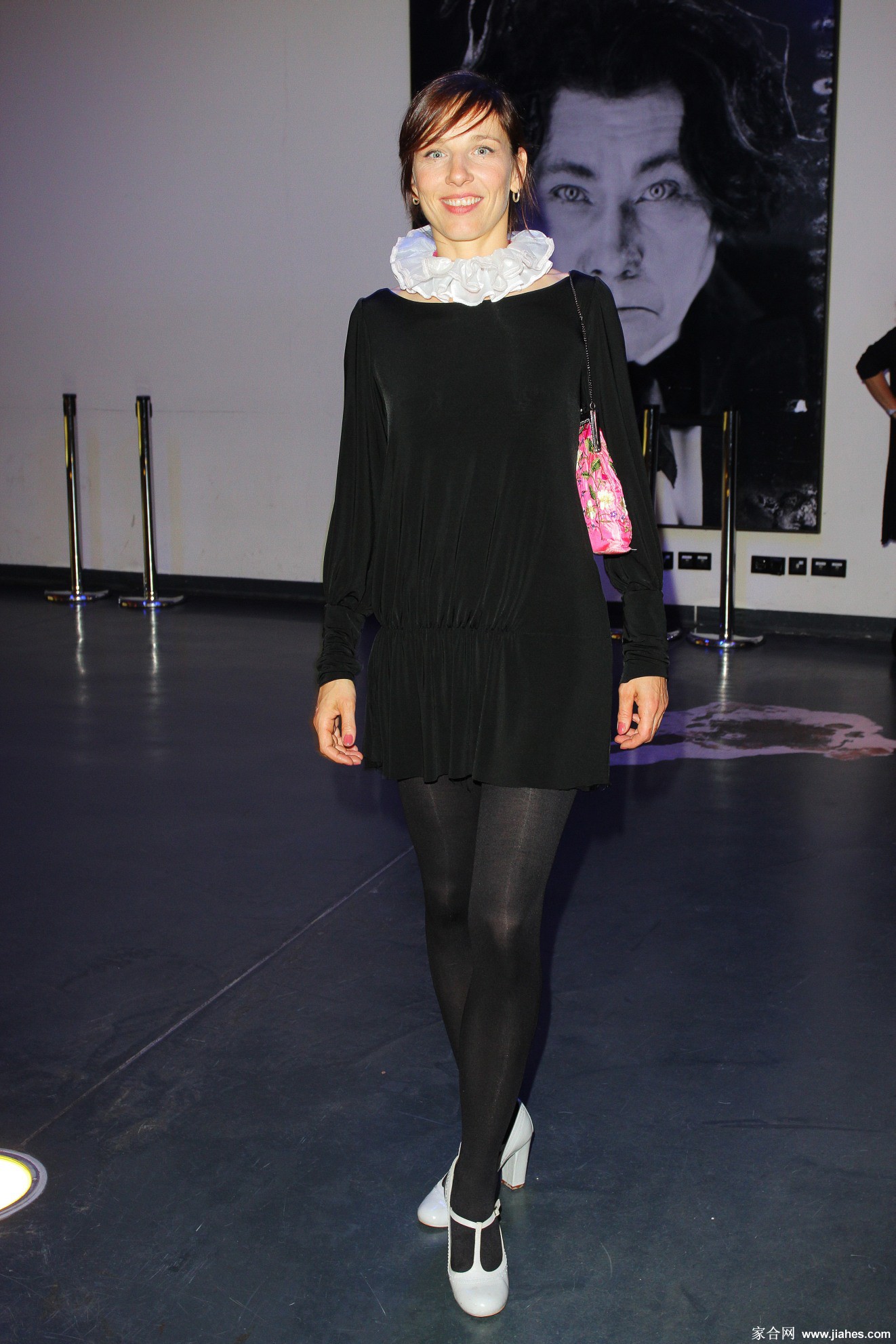 [CELEBRITY HOSIERY]Meret Becker in nylon stockings,pantyhose,tights[9]