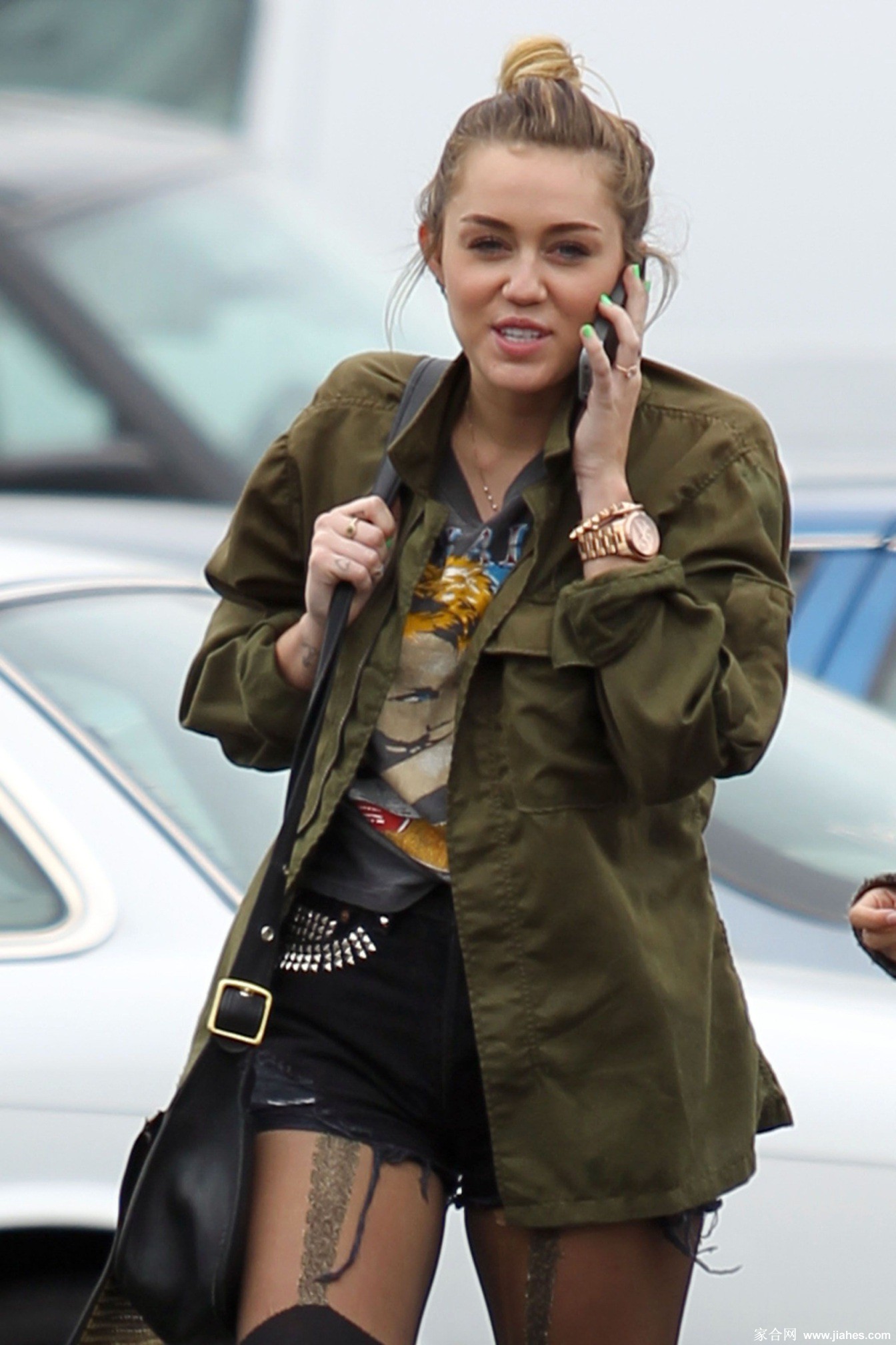 [CELEBRITY PANTYHOSE]Miley Cyrus in nylon stockings,pantyhose,tights 13[5]