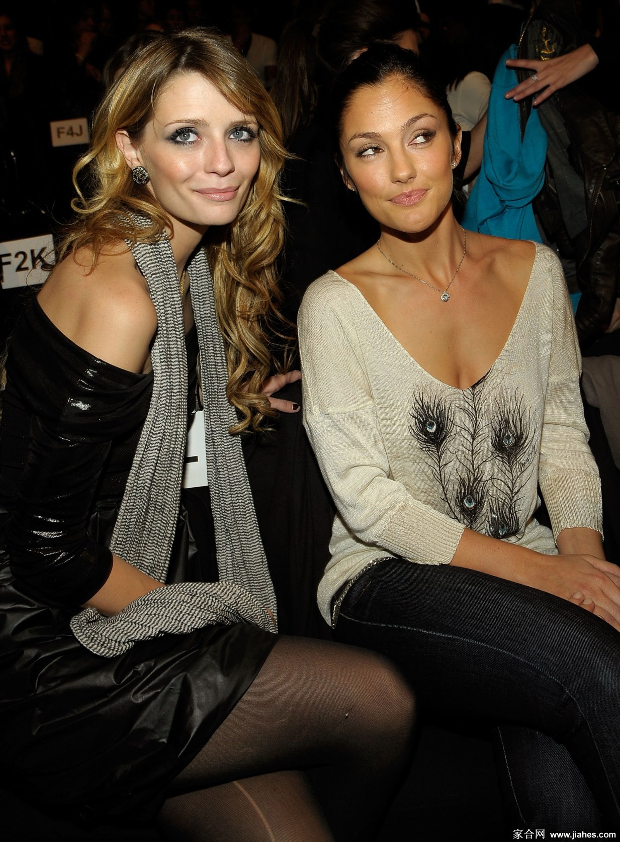 [CELEBRITY HOSIERY]Mischa Barton in nylon stockings,pantyhose,tights 13[3]