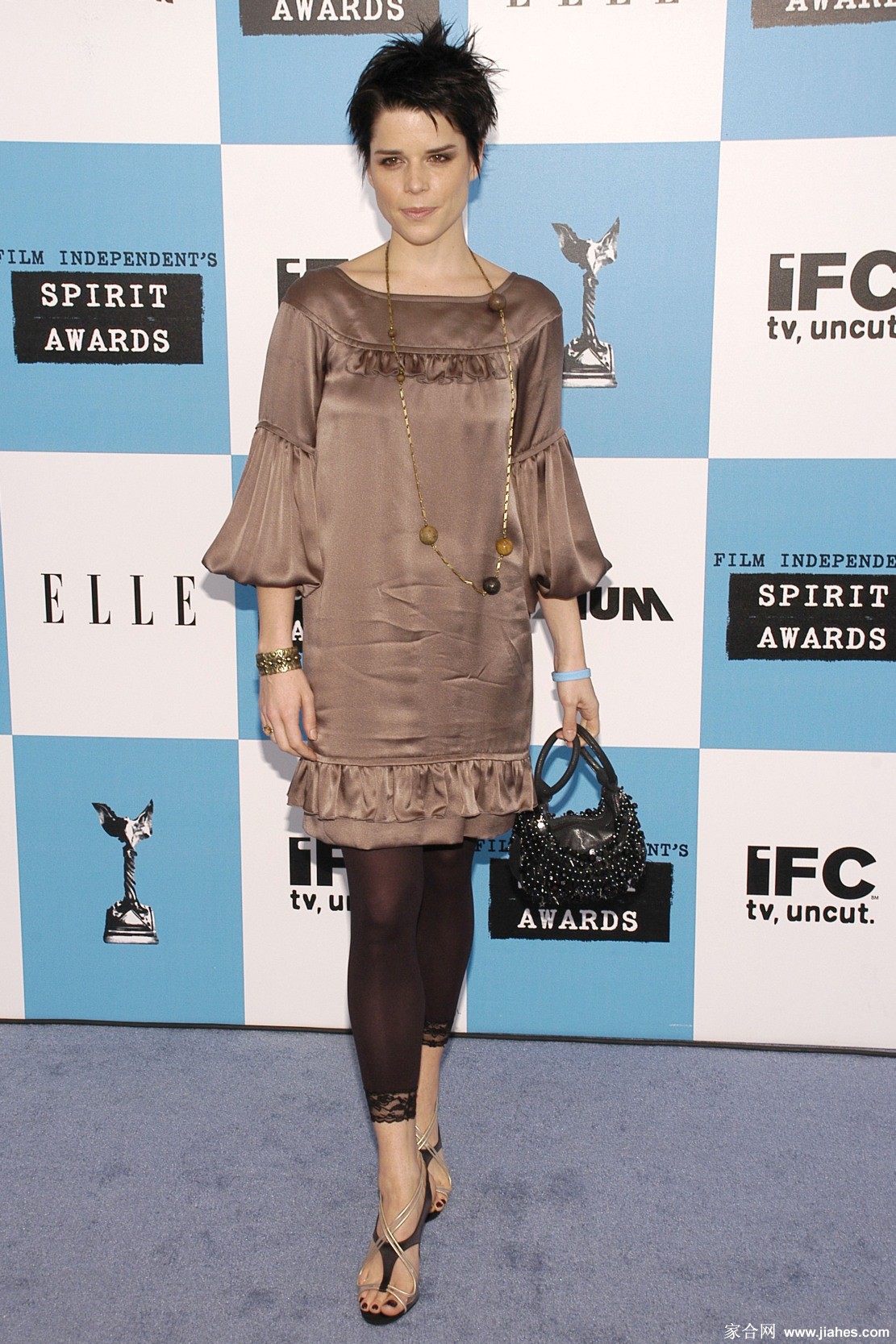 [CELEBRITY PANTYHOSE]Neve Campbell in nylon stockings,pantyhose,tights[7]