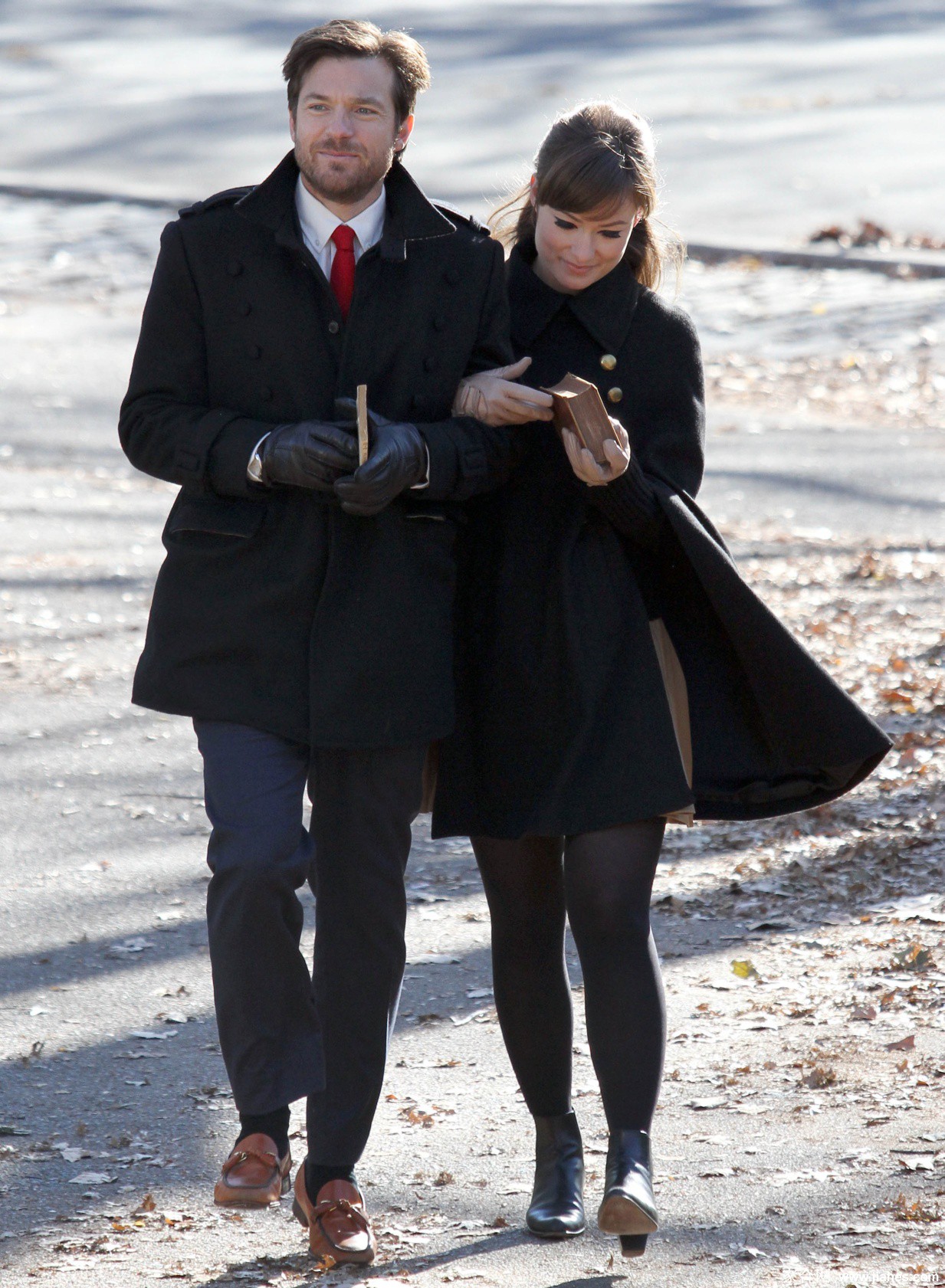 [CELEBRITY NYLON]Olivia Wilde in nylon stockings,pantyhose,tights 6[4]