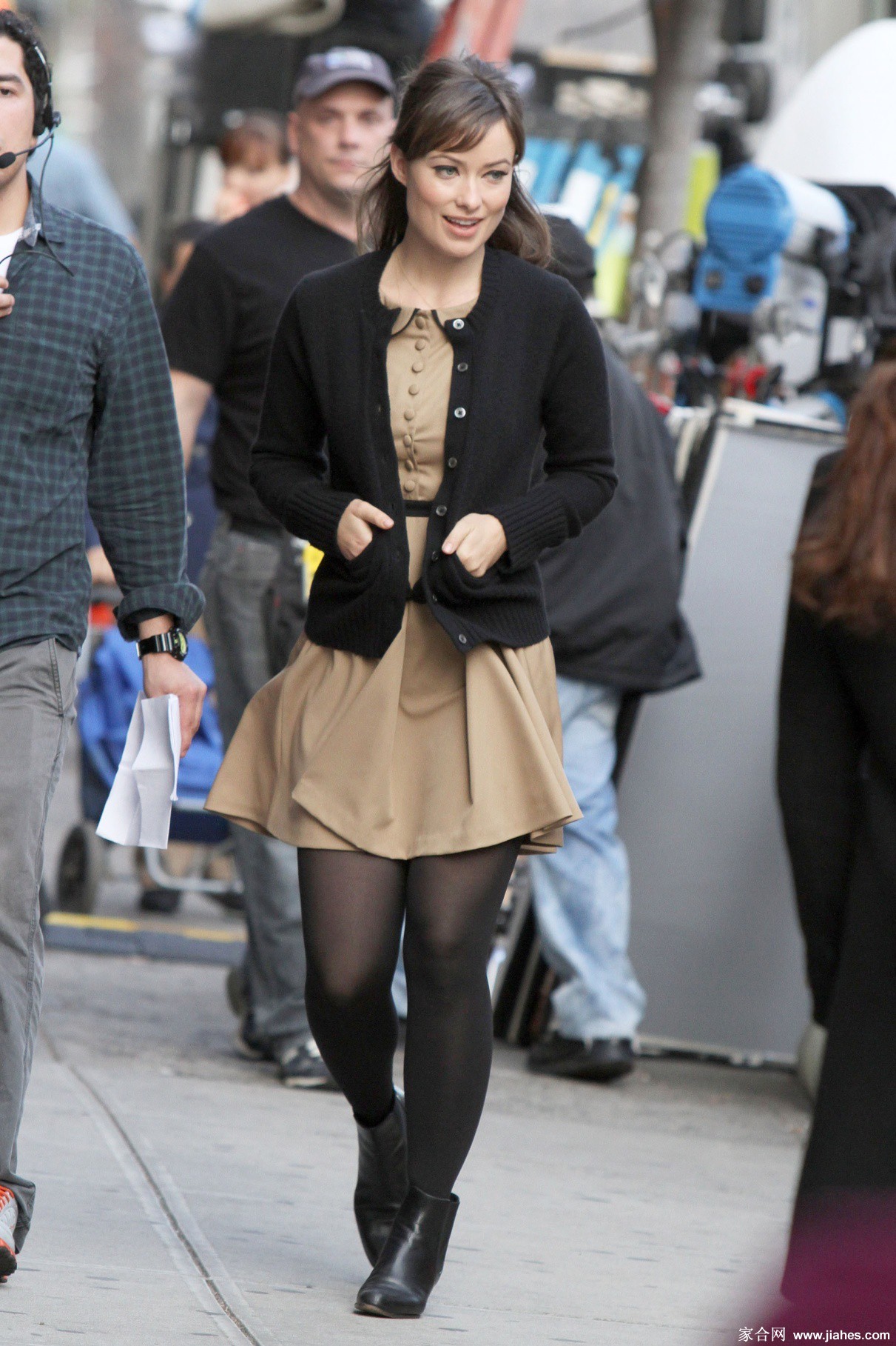 [CELEBRITY NYLON]Olivia Wilde in nylon stockings,pantyhose,tights 10[7]