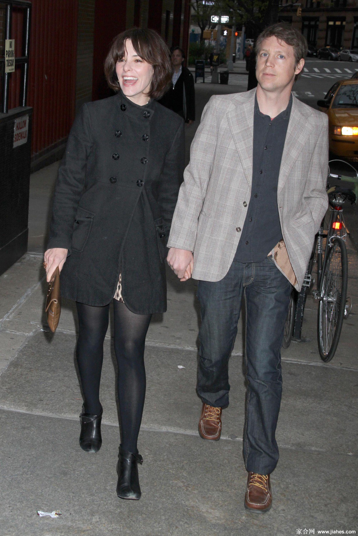 [CELEBRITY HOSIERY]Parker Posey in nylon stockings,pantyhose,tights[10]
