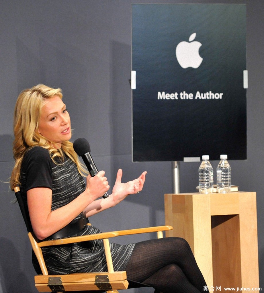 [CELEBRITY PANTYHOSE]Portia De Rossi in nylon stockings,pantyhose,tights[2]