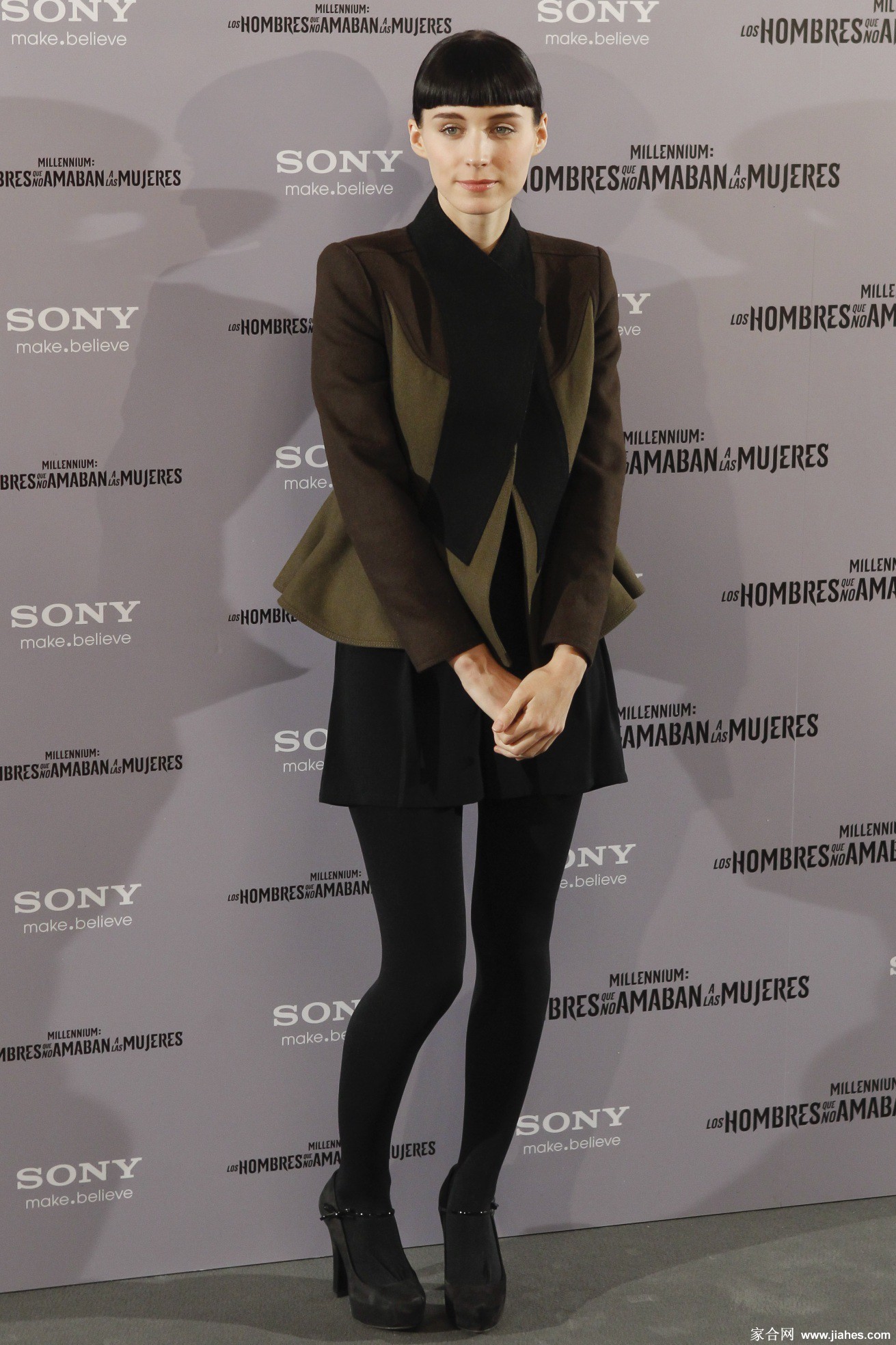 [CELEBRITY PANTYHOSE]Rooney Mara in nylon stockings,pantyhose,tights[9]