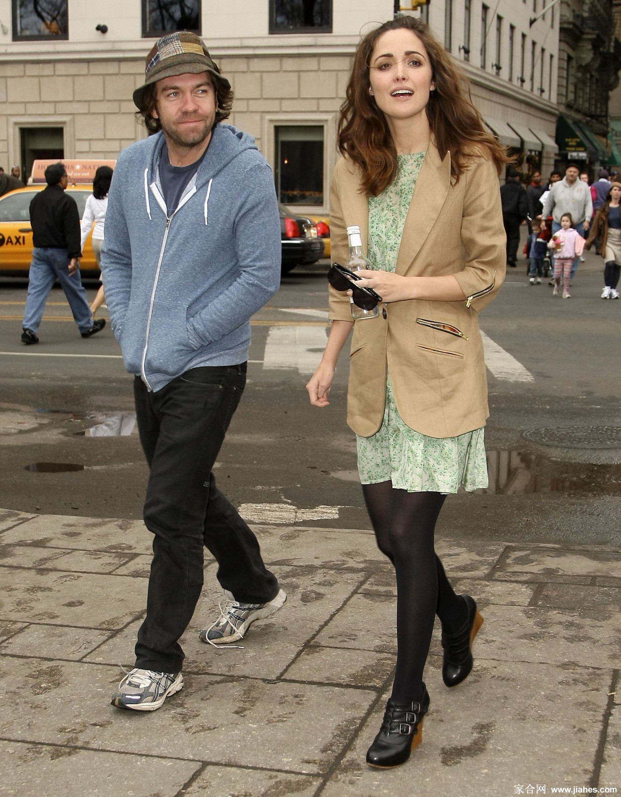 [CELEBRITY PANTYHOSE]Rose Byrne in nylon stockings,pantyhose,tights 4[9]