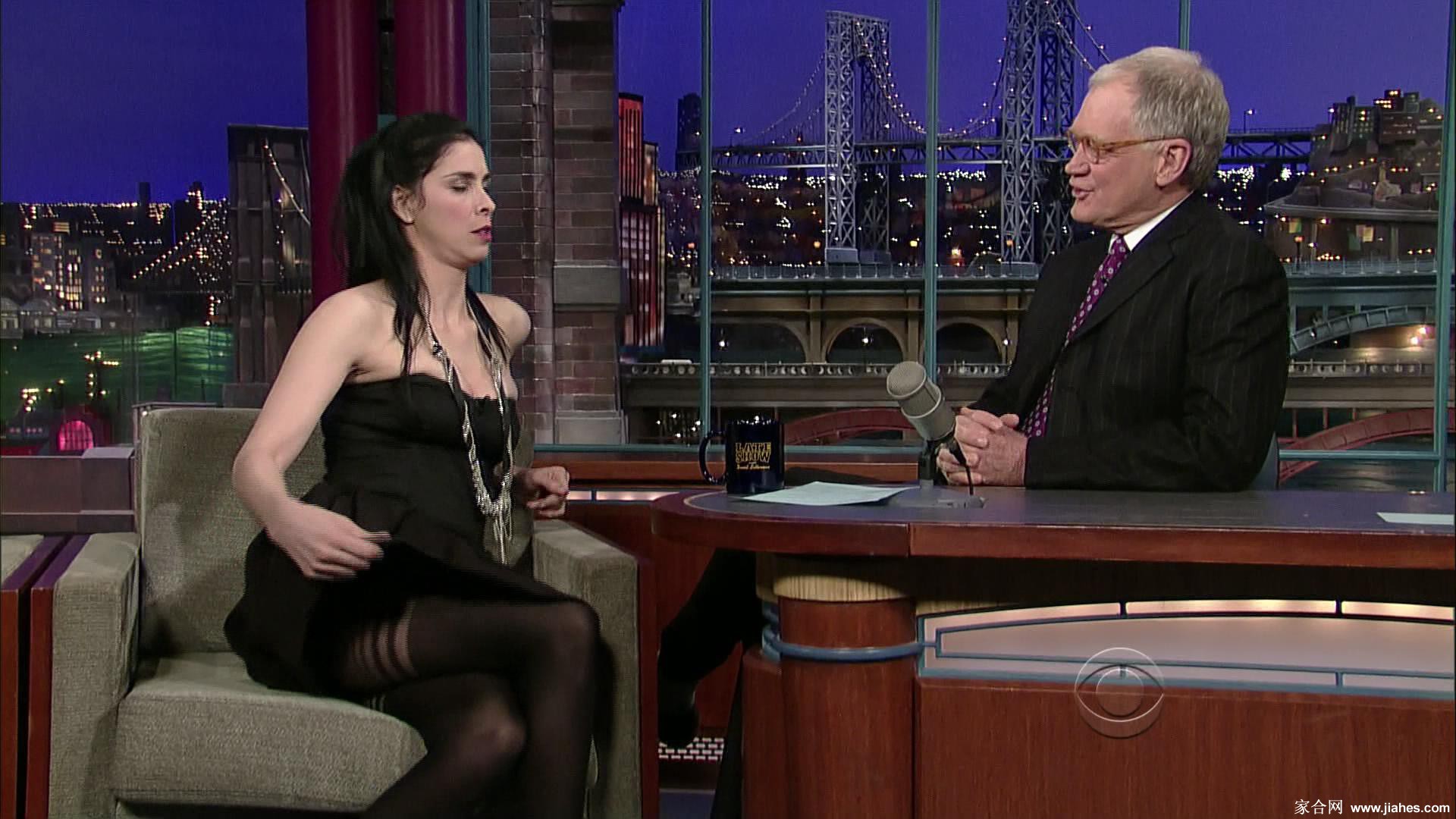 [CELEBRITY NYLON]Sarah Silverman in nylon stockings,pantyhose,tights[9]