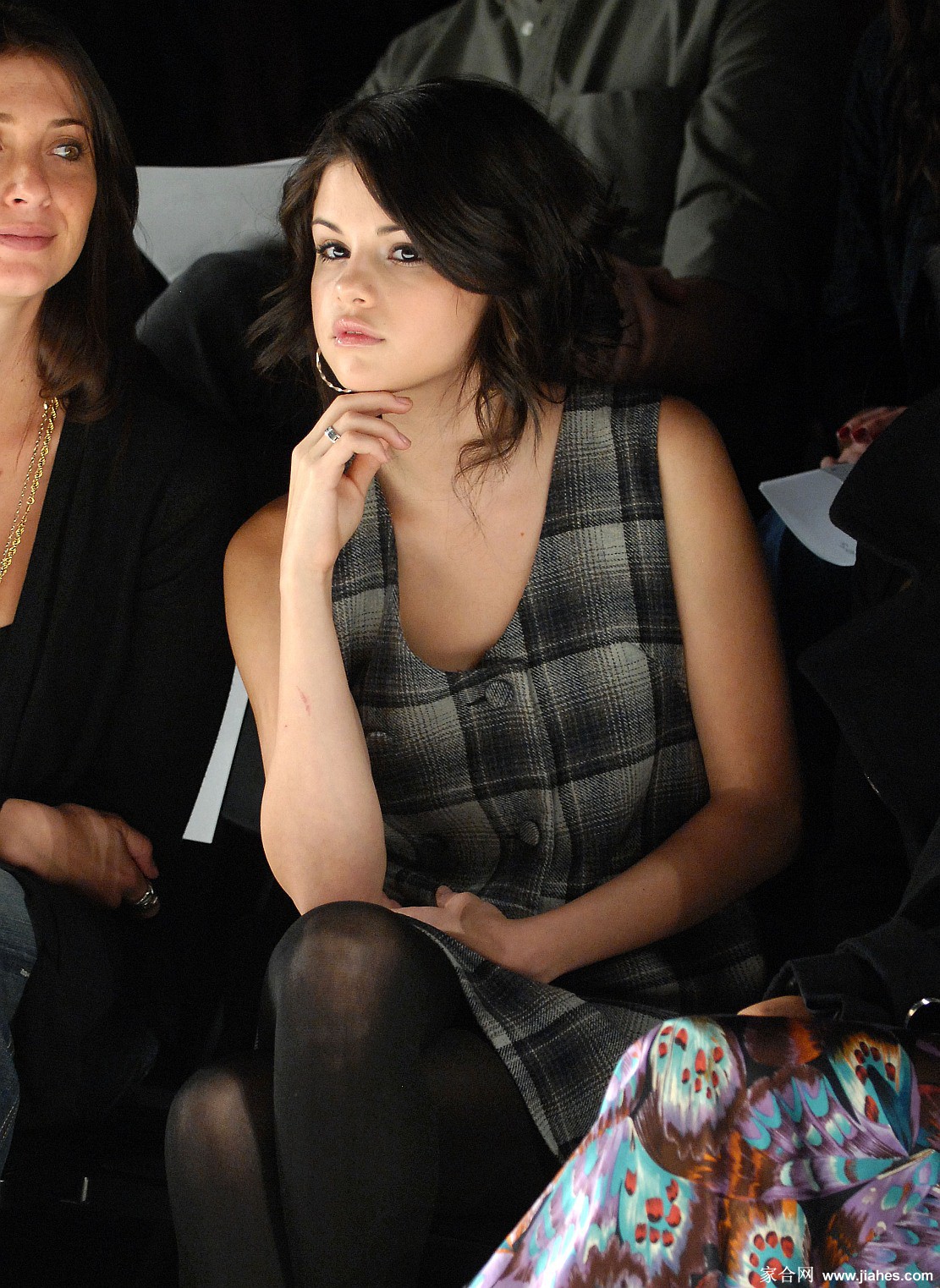 [CELEBRITY HOSIERY]Selena Gomez in nylon stockings,pantyhose,tights 7[3]