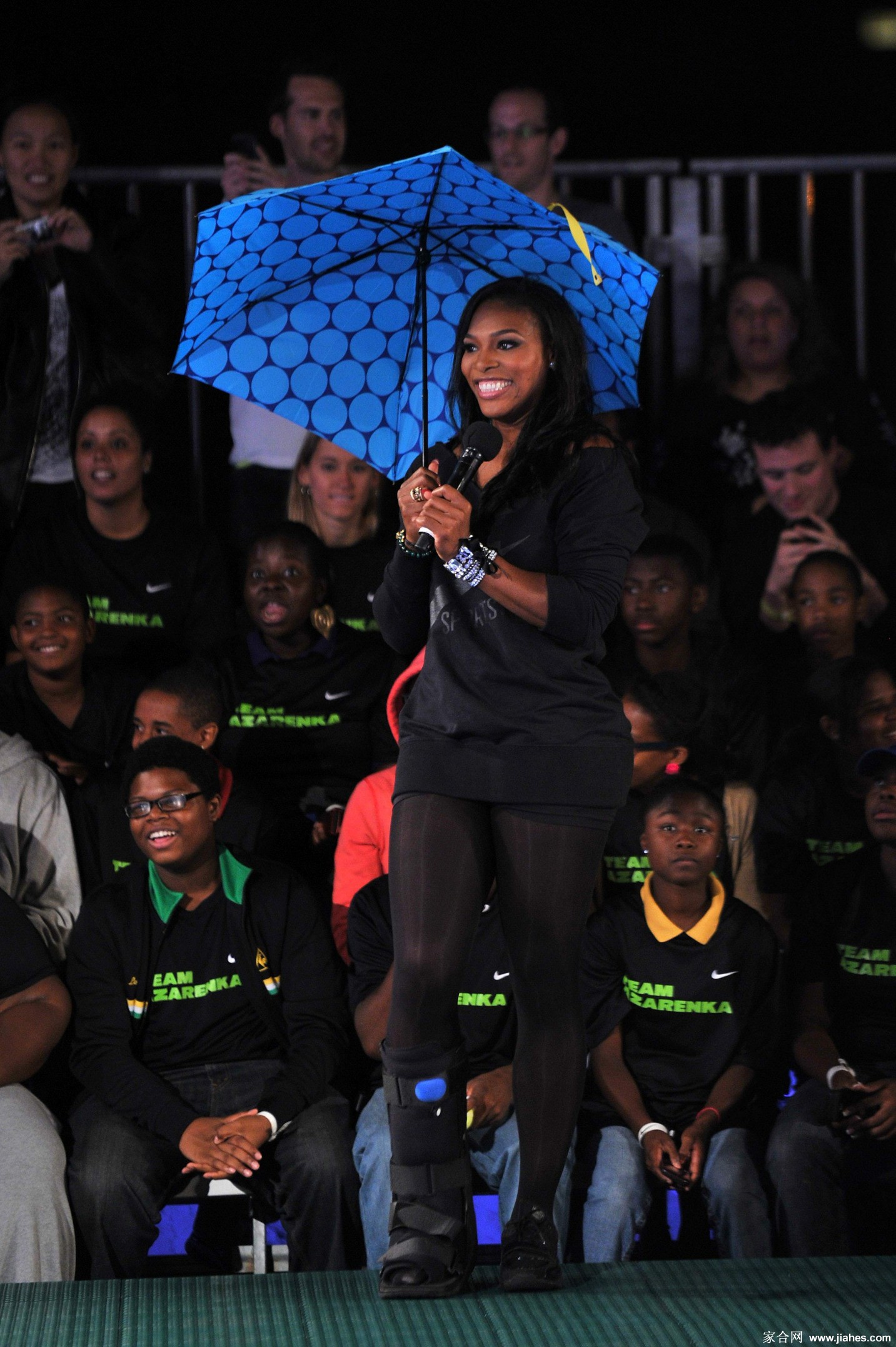 [CELEBRITY HOSIERY]Serena Williams in nylon stockings,pantyhose,tights 3[4]