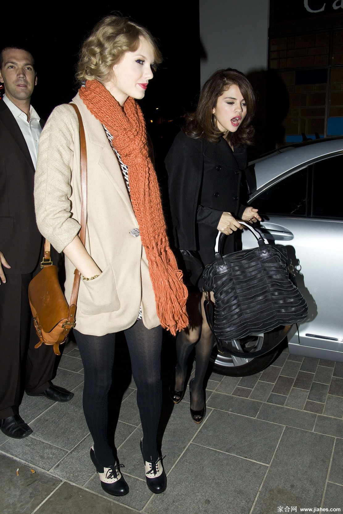 [CELEBRITY NYLON]Taylor Swift in nylon stockings,pantyhose,tights 15[7]