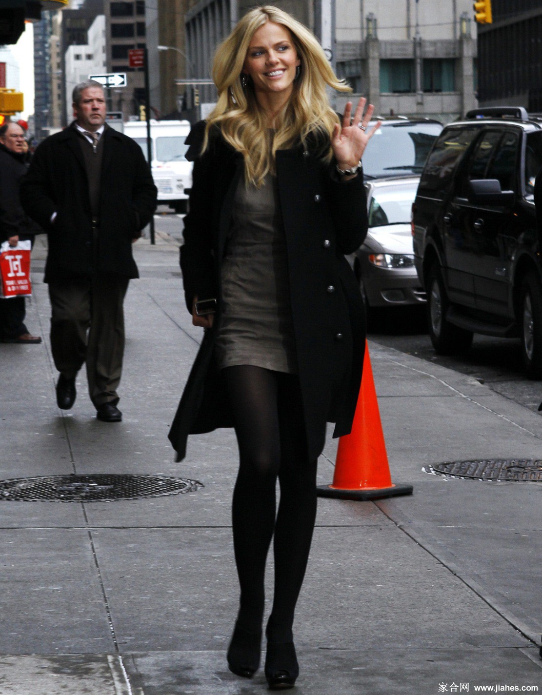 [CELEBRITY PANTYHOSE]Brooklyn Decker in nylon stockings,pantyhose,tights 2[6]
