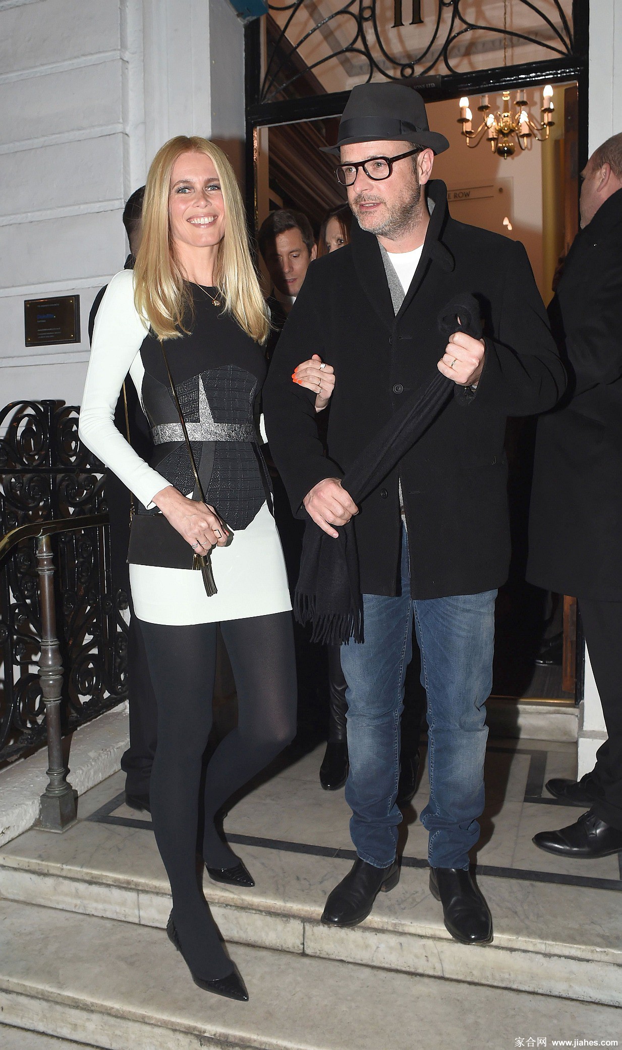[CELEBRITY PANTYHOSE]Claudia Schiffer in nylon stockings,pantyhose,tights[10]