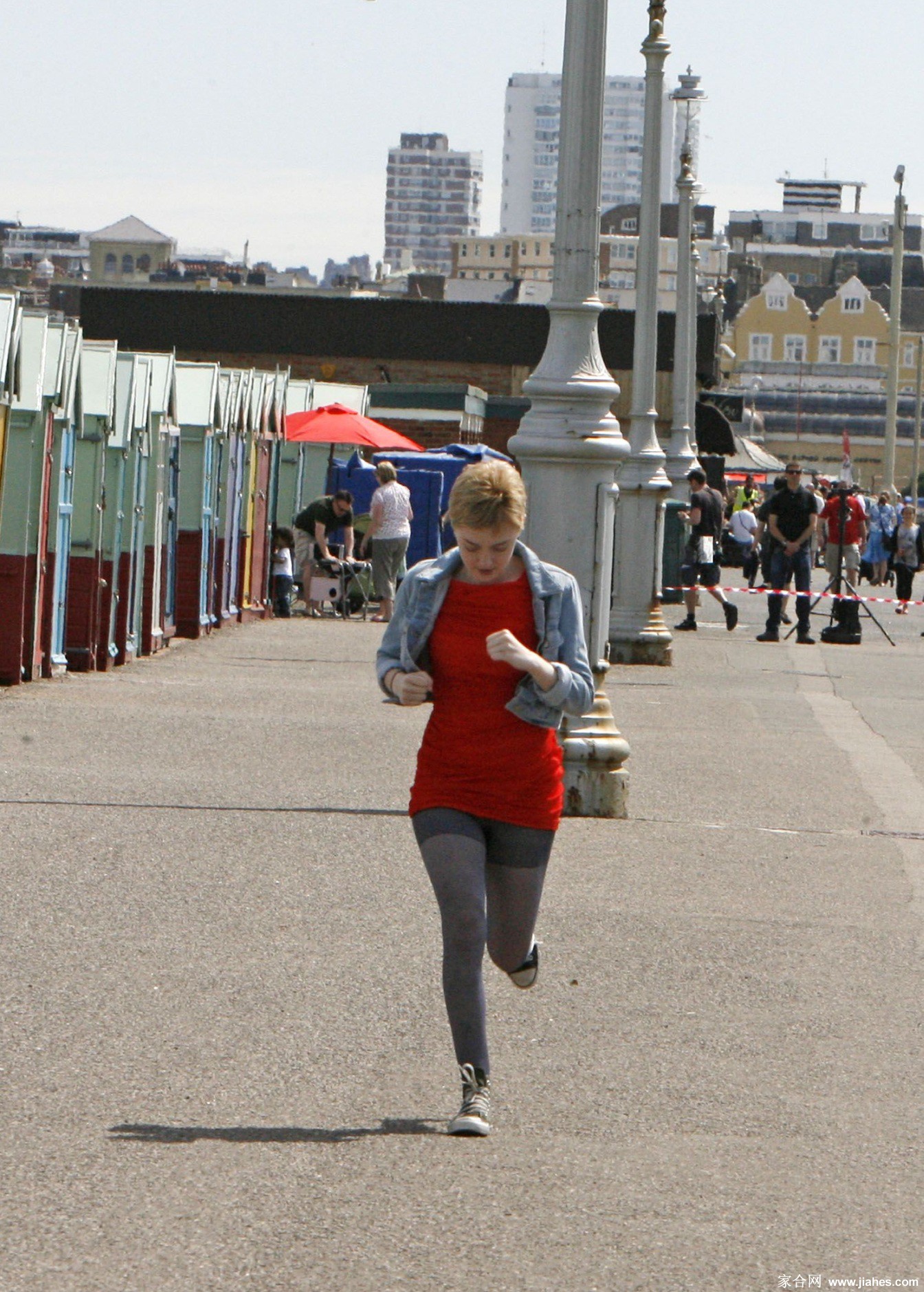 [CELEBRITY PANTYHOSE]Dakota Fanning in nylon stockings,pantyhose,tights 3[9]