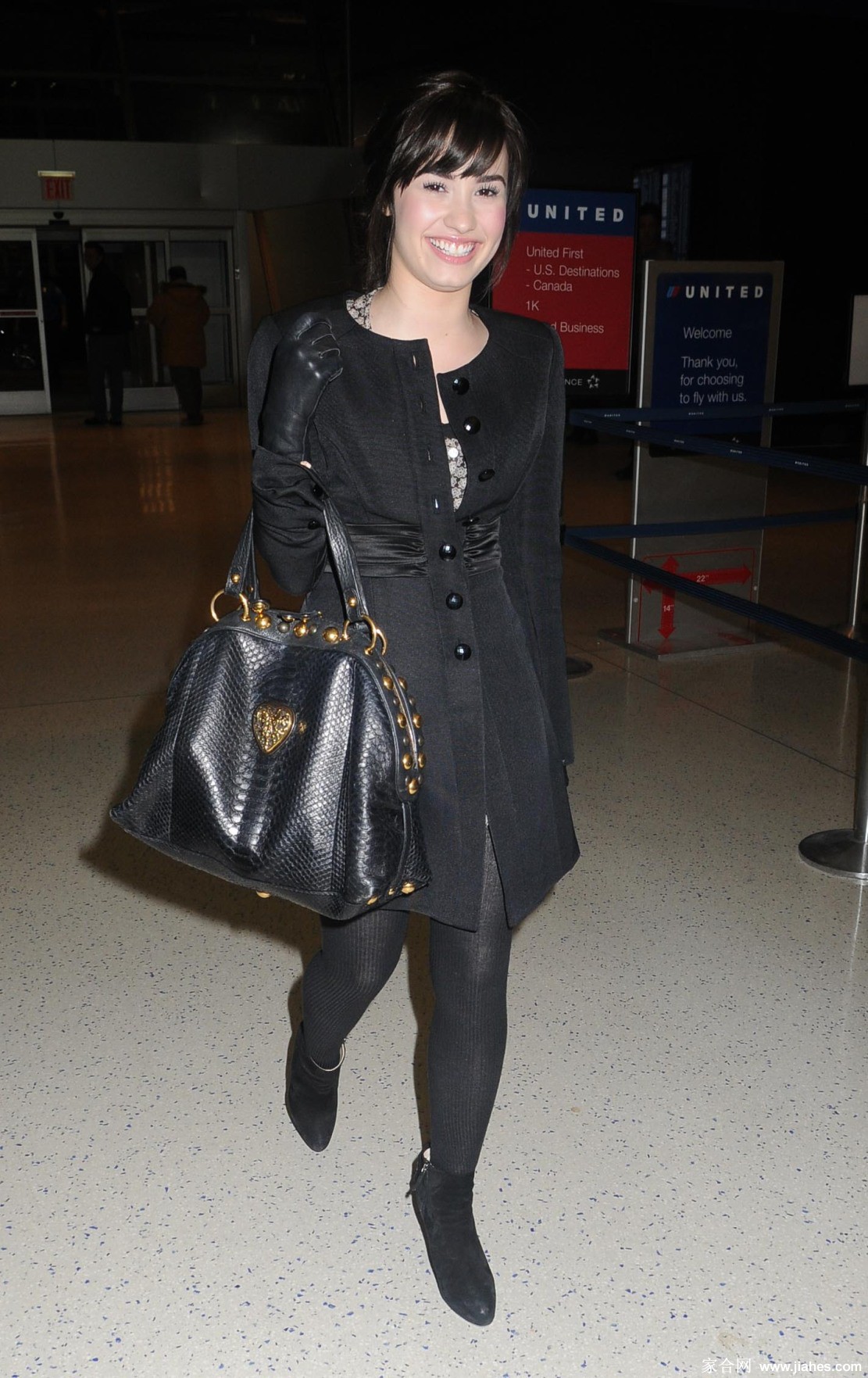 [CELEBRITY HOSIERY]Demi Lovato in nylon stockings,pantyhose,tights 4[8]