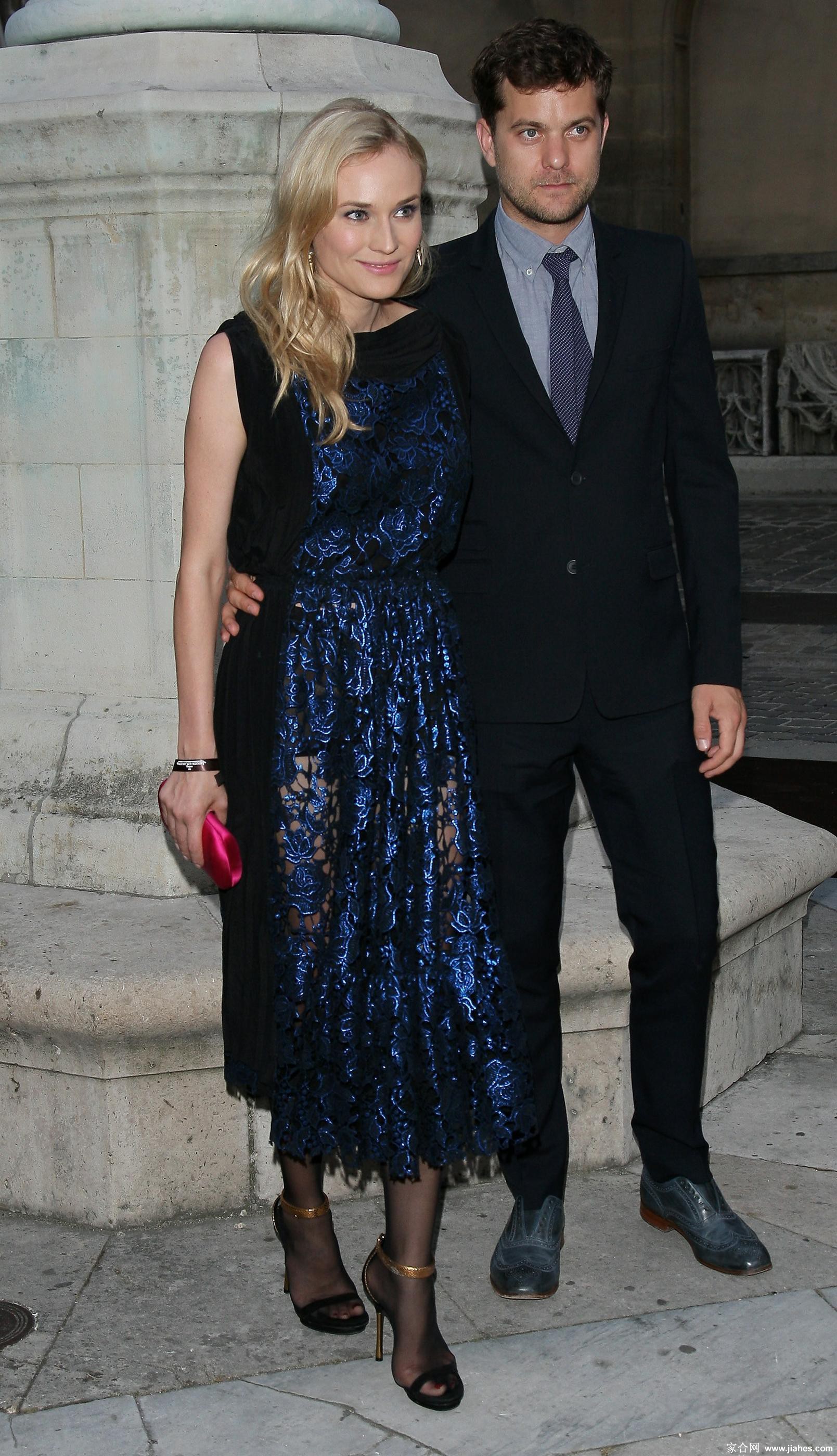 [CELEBRITY PANTYHOSE]Diane Kruger in nylon stockings,pantyhose,tights 3[6]