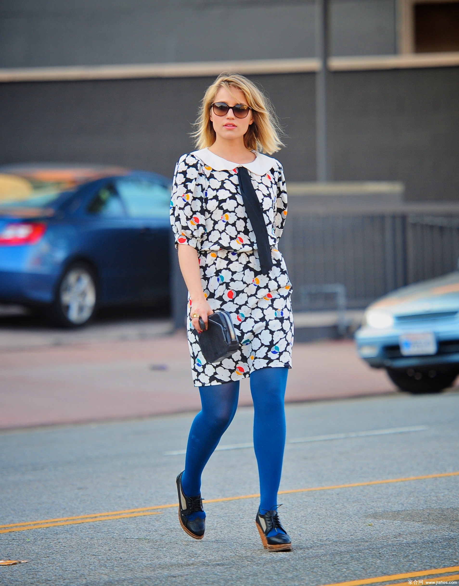 [CELEBRITY NYLON]Dianna Agron in nylon stockings,pantyhose,tights 6[6]