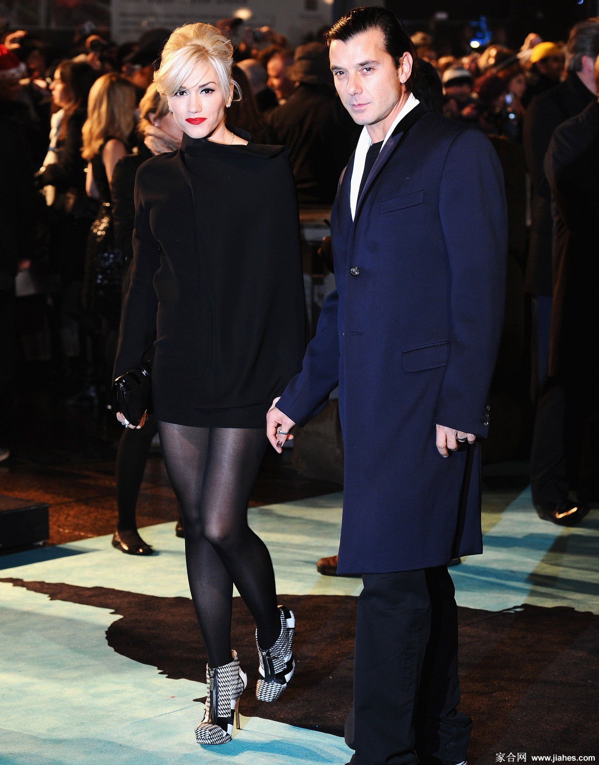 [CELEBRITY HOSIERY]Gwen Stefani in nylon stockings,pantyhose,tights[4]