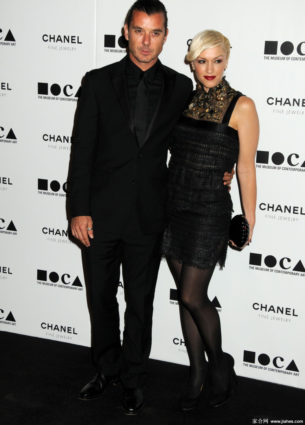 [CELEBRITY NYLON]Gwen Stefani in nylon stockings,pantyhose,tights 4[5]