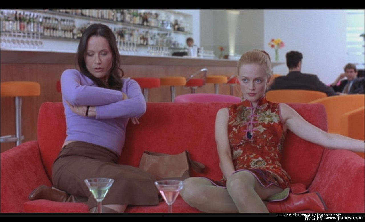 [CELEBRITY HOSIERY]Heather Graham in nylon stockings,pantyhose,tights 2[7]