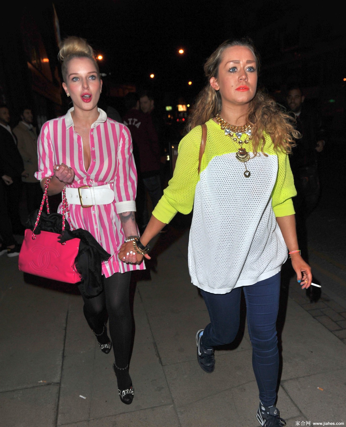 [CELEBRITY NYLON]Helen Flanagan in nylon stockings,pantyhose,tights 2[9]