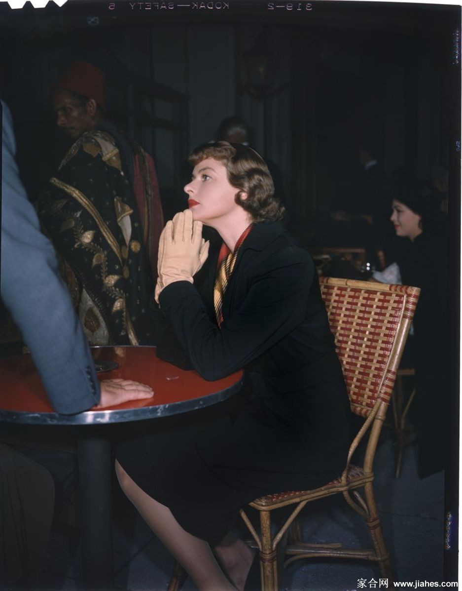 [CELEBRITY HOSIERY]Ingrid Bergman in nylon stockings,pantyhose,tights