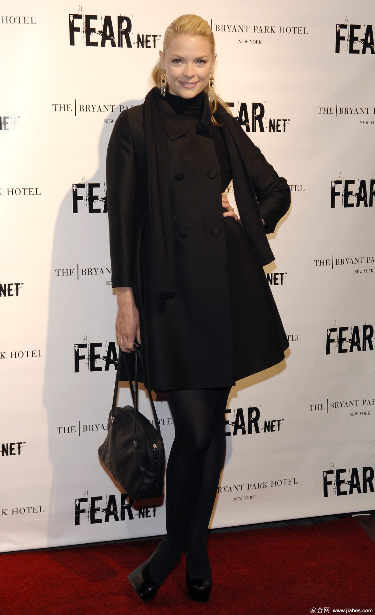 [CELEBRITY NYLON]Jaime King in nylon stockings,pantyhose,tights 4[4]