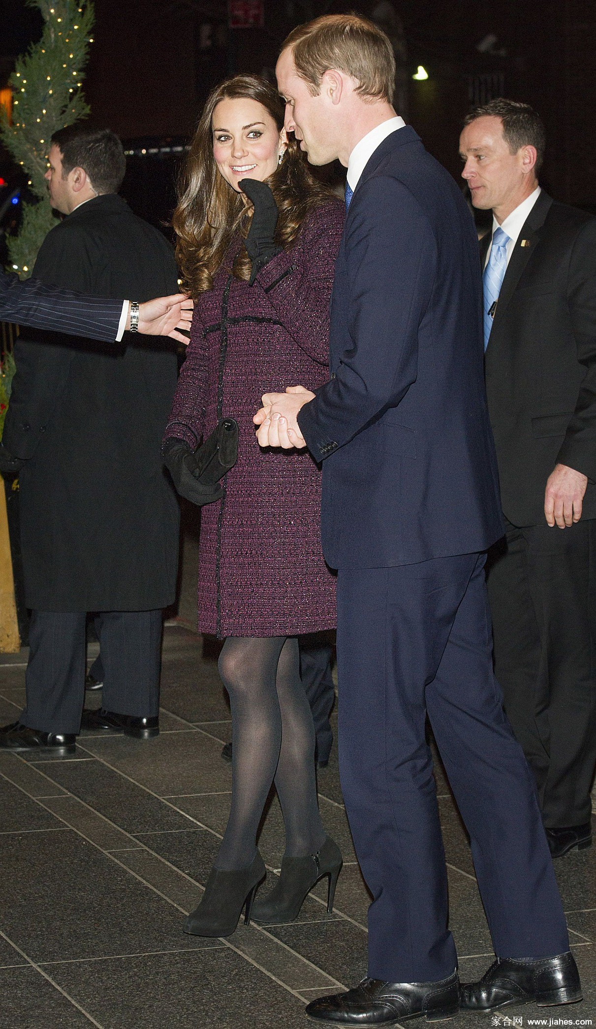 [CELEBRITY PANTYHOSE]Kate Middleton in nylon stockings,pantyhose,tights 17[7]