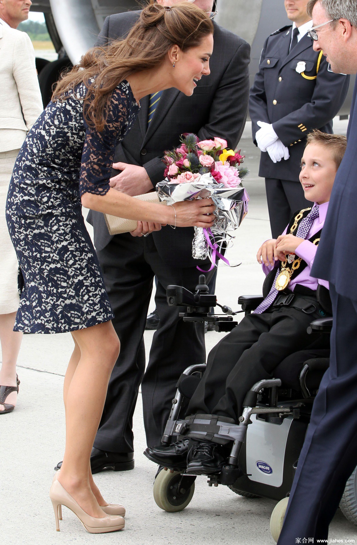 [CELEBRITY PANTYHOSE]Kate Middleton in nylon stockings,pantyhose,tights 18[8]