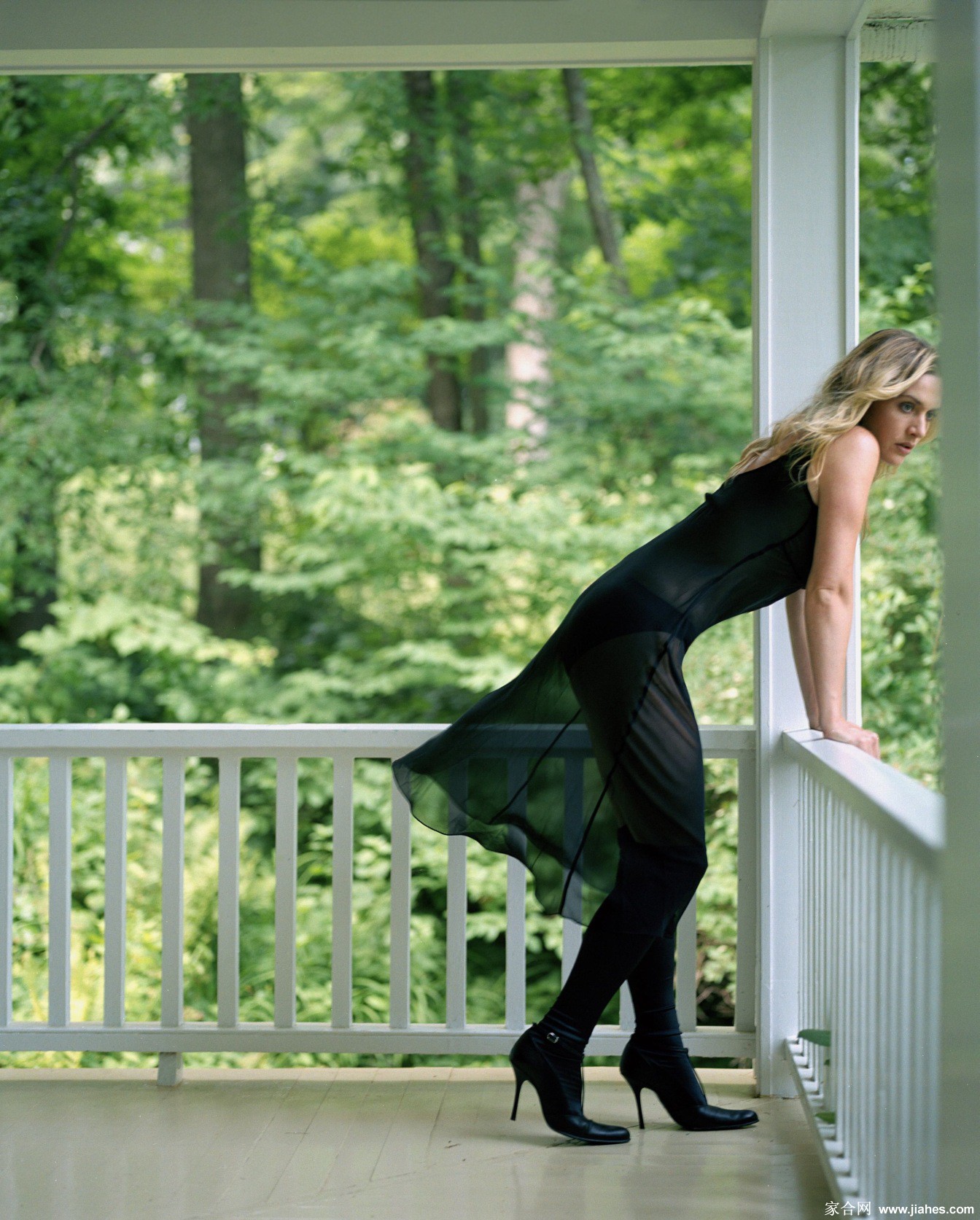 [CELEBRITY NYLON]Kate Winslet in nylon stockings,pantyhose,tights[6]