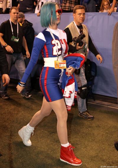 [CELEBRITY HOSIERY]Katy Perry in nylon stockings,pantyhose,tights 25