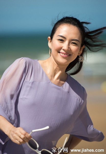 章子怡紫衣素颜尽显迷[3]