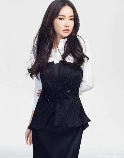 童菲华美风情极致诱人