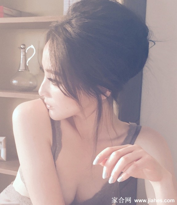 蒋勤勤美艳妖娆极致诱[2]