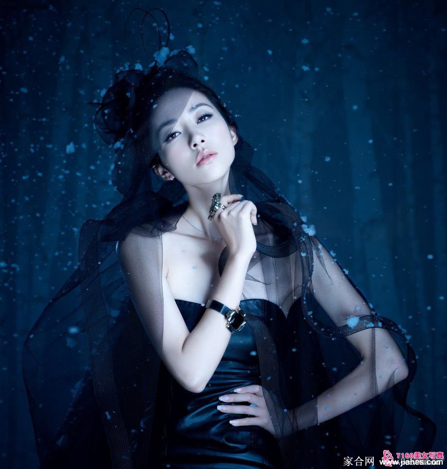 韩雪纯净柔美穿飘逸婚[5]