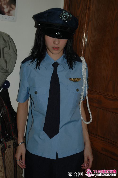 张柏芝“艳照门”制服[5]