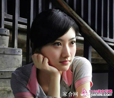 景家有女景甜最美[23]