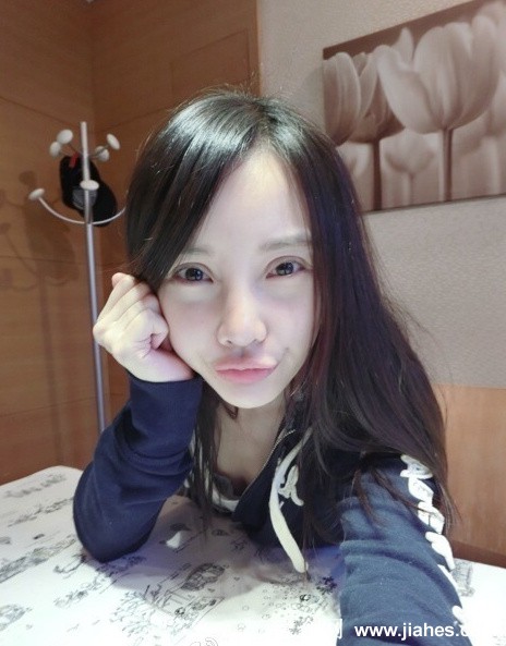 李小璐素颜乖乖表情萌[2]