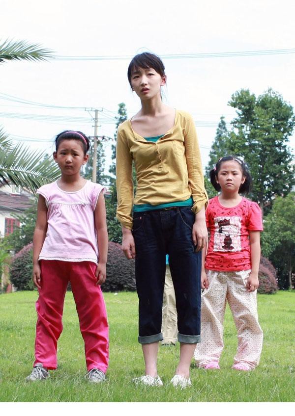 周冬雨倾城之泪清纯甜美剧照 青春搭档李治廷唯美催泪[10]