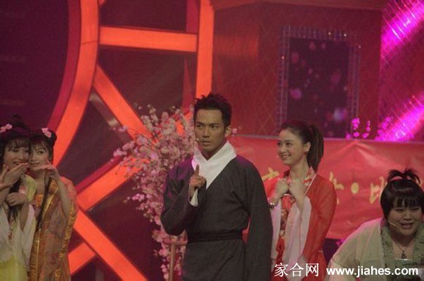 女演员蒋欣在年代秀的出色表现[9]