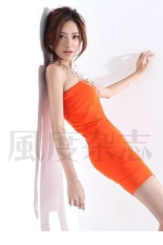 应采儿性感时尚拍风度杂志写真[10]