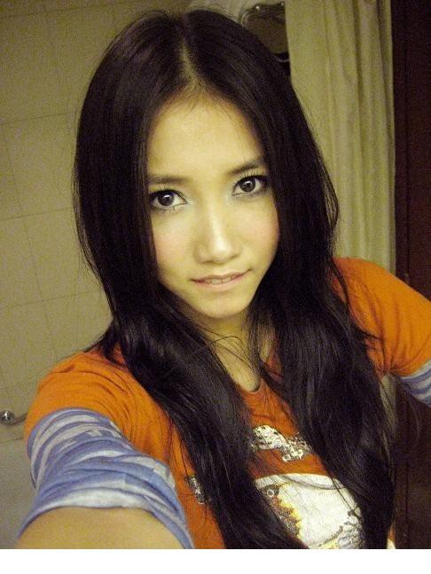 弦子超可爱素颜自拍 小女生青春超萌无敌[7]