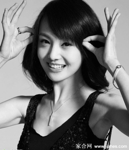 90后女演员郑爽平面写真 演绎小女人风情[7]