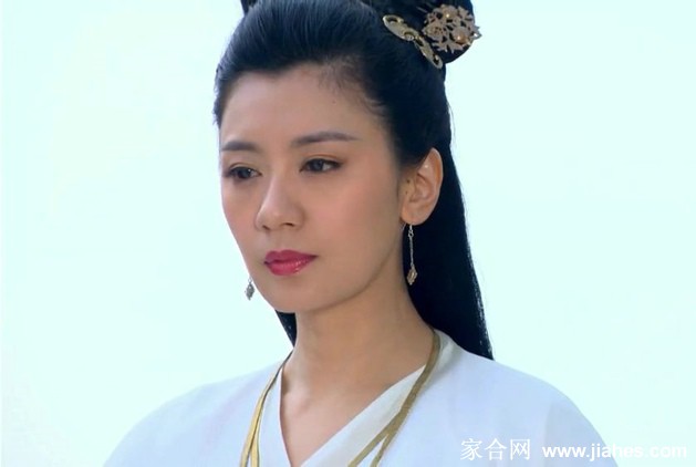 新《天龙八部》贾静雯饰李秋水剧照[4]