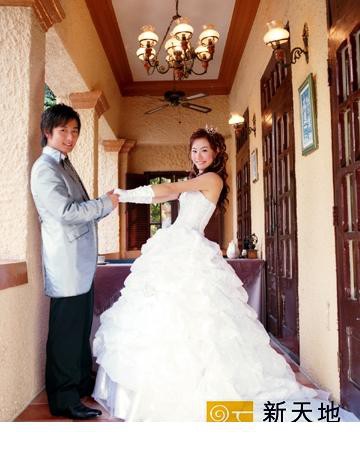 方力申邓丽欣结婚照甜蜜秀恩爱[2]
